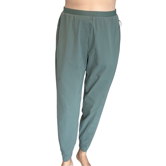 Lululemon Men’s Surge Jogger Pants Workout Blue Green Athletic Gym Size Medium - Picture 1 of 6